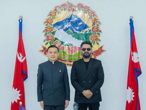 尼泊尔新总理表态亲华，莫迪怒了！切断对尼食品出口

南亚的火药味，这次飘进了厨房