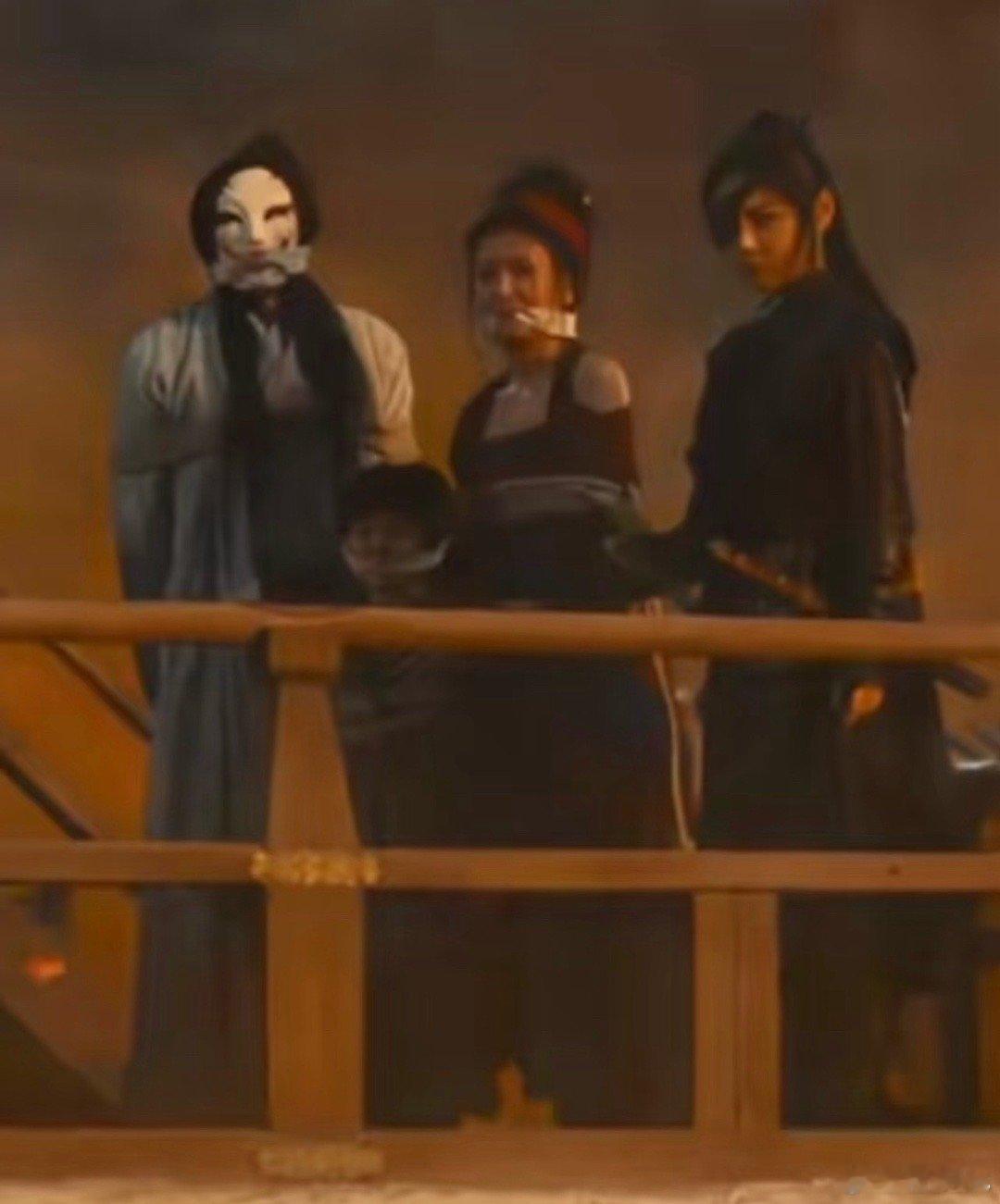 镖人预告里这几个人，别人打架的时候他们都在围观吗第一现场李云霄燕子娘、孙艺洲知世