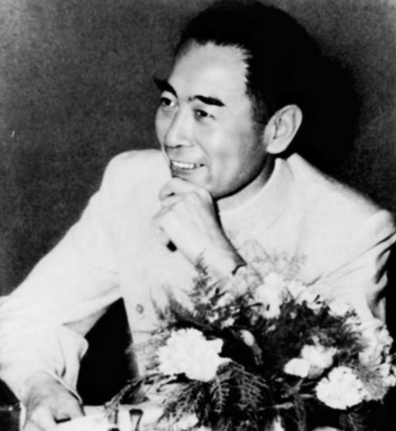 1951彭德怀要在朝鲜枪毙周恩来总理的女婿，总理得知后，急忙给彭德怀发电，要求将