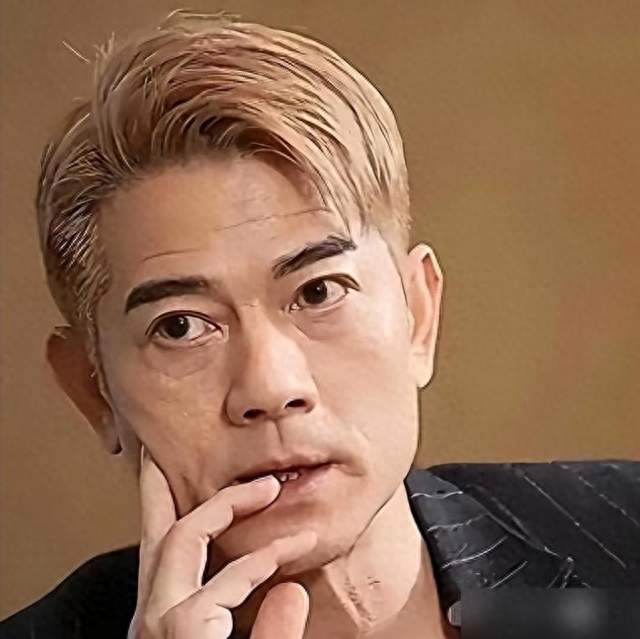 60岁郭富城马场狂奔，34岁方媛却说不出粤语？一场婚姻9年利益账