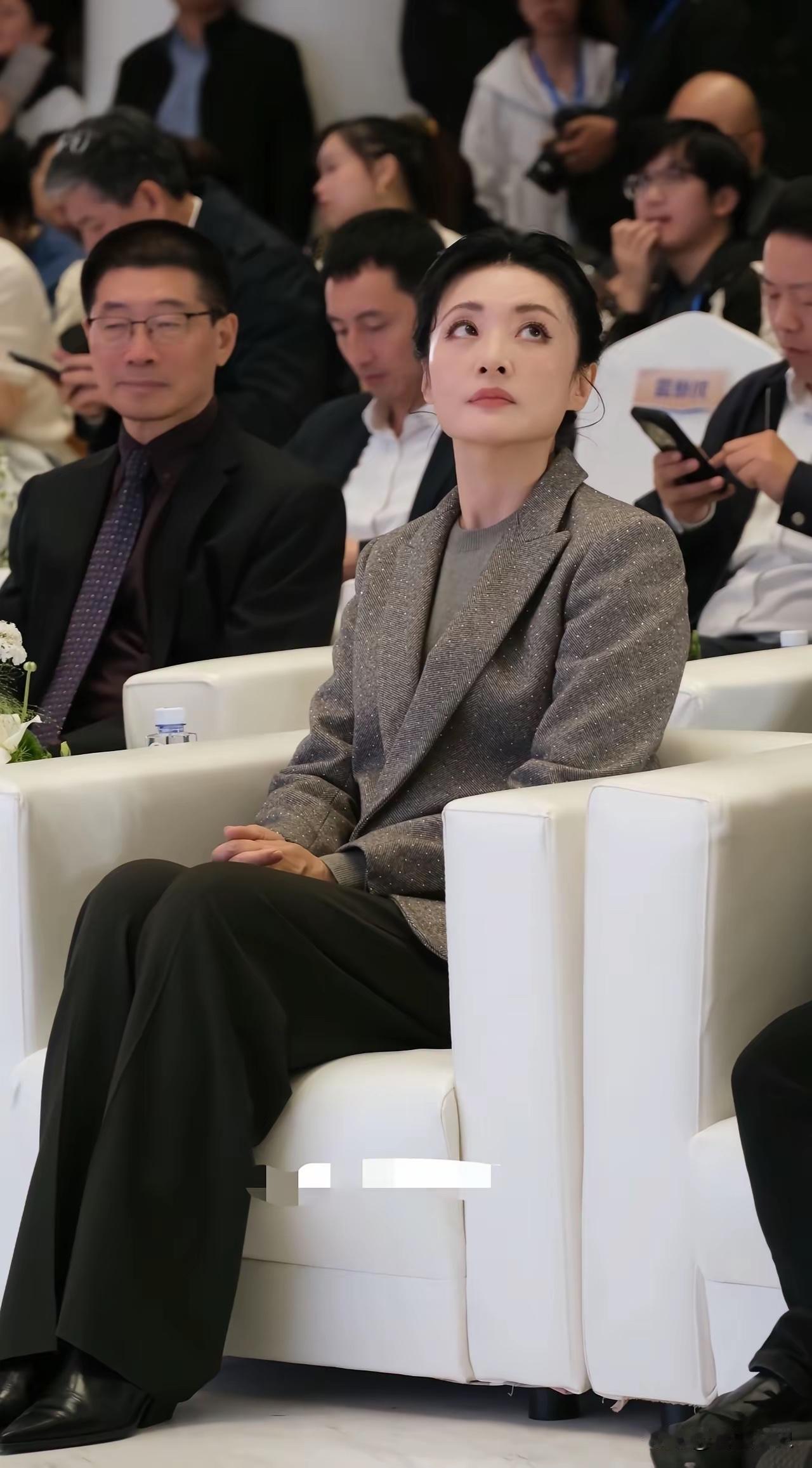 周涛是什么级别领导