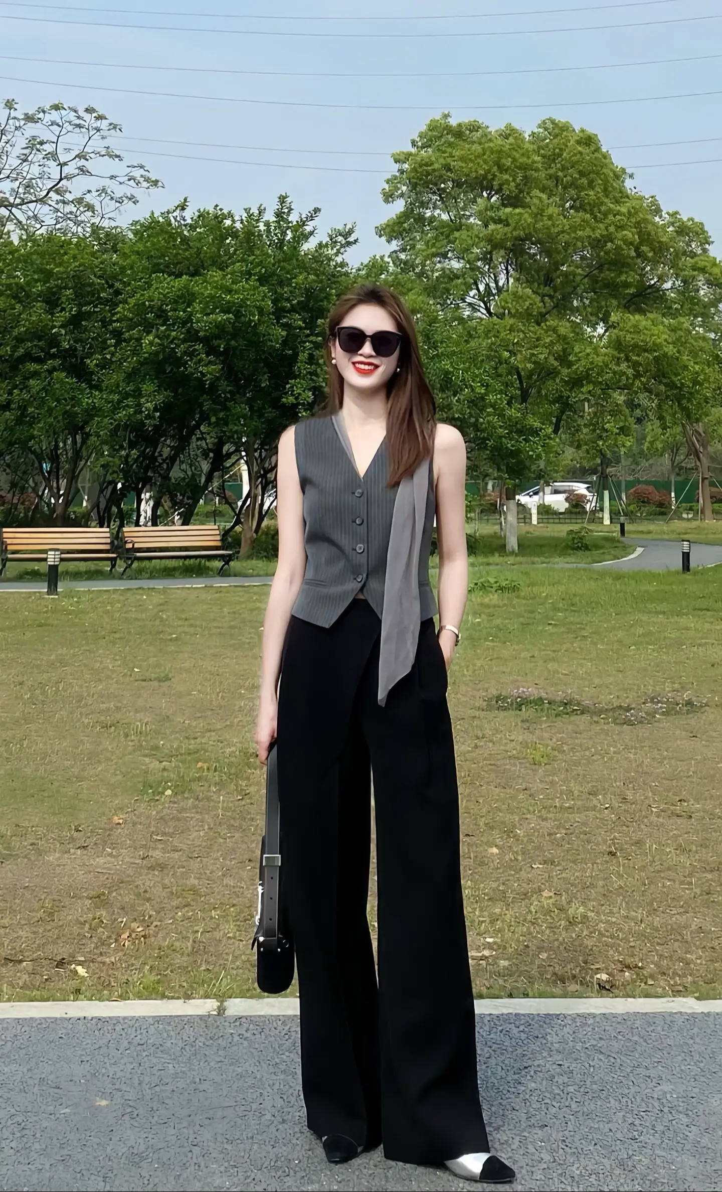 通勤搭配 高级feel 入夏穿搭越简单越好看 轻熟穿搭  我的夏日清凉感ootd
