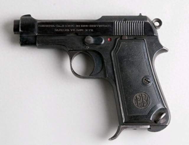 加尔达湖畔的枪匠：二战贝雷塔M1934/35手枪与一个家族的五个世纪