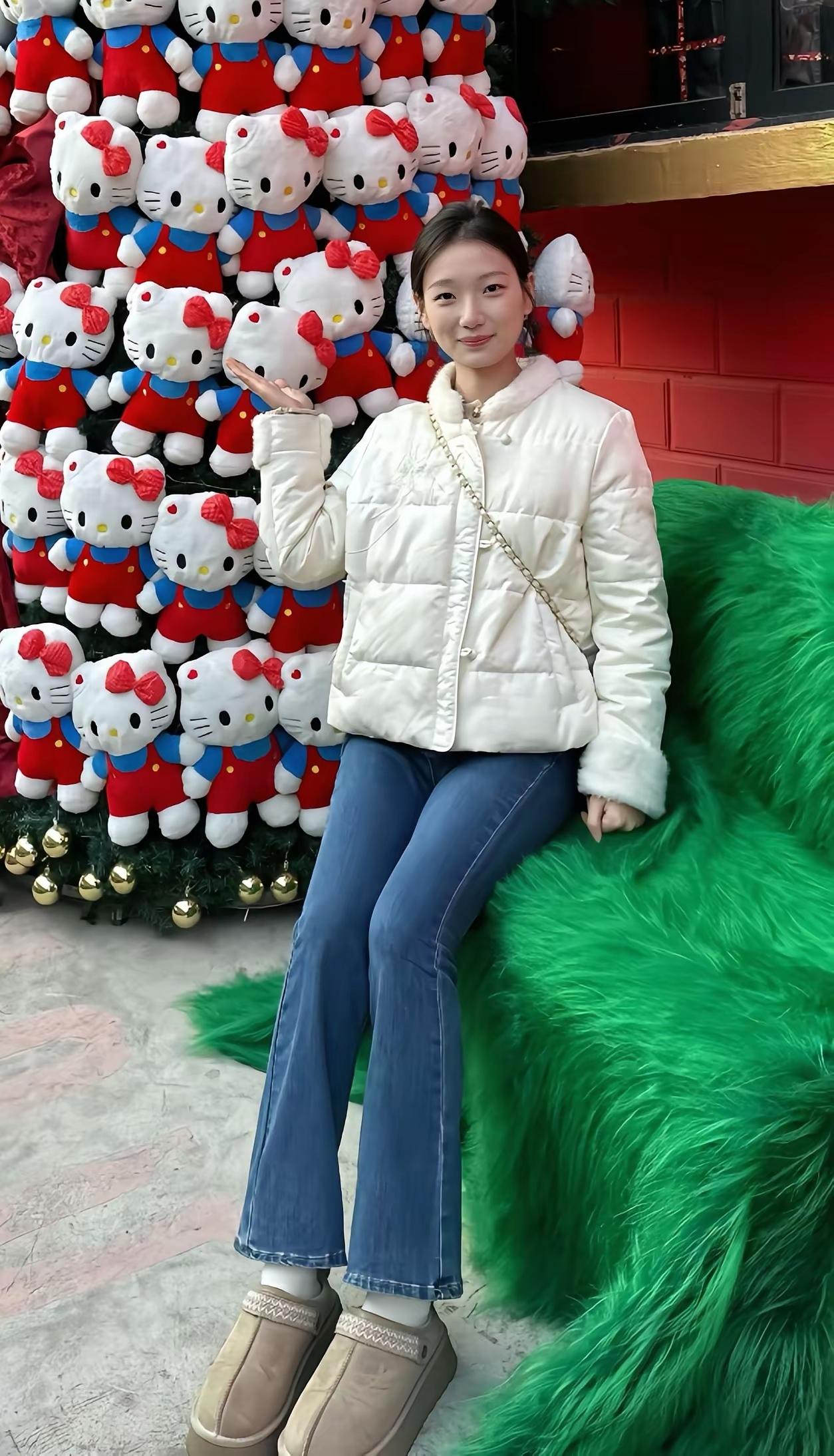 马上到元旦了，要是有男朋友送我一个布娃娃该多好。可羡慕你们有男朋友。