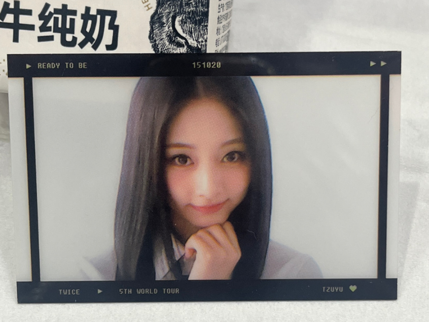 【1096号来信】#每日一瑜卡# 不同于小卡的材质让这张卡的女友感爆棚了🙉 ​