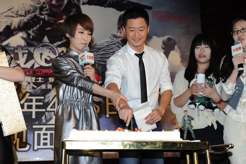 吴京是个很优秀的演员，他出演了很多经典的电影作品，正能量满满，票房也很不错。但还