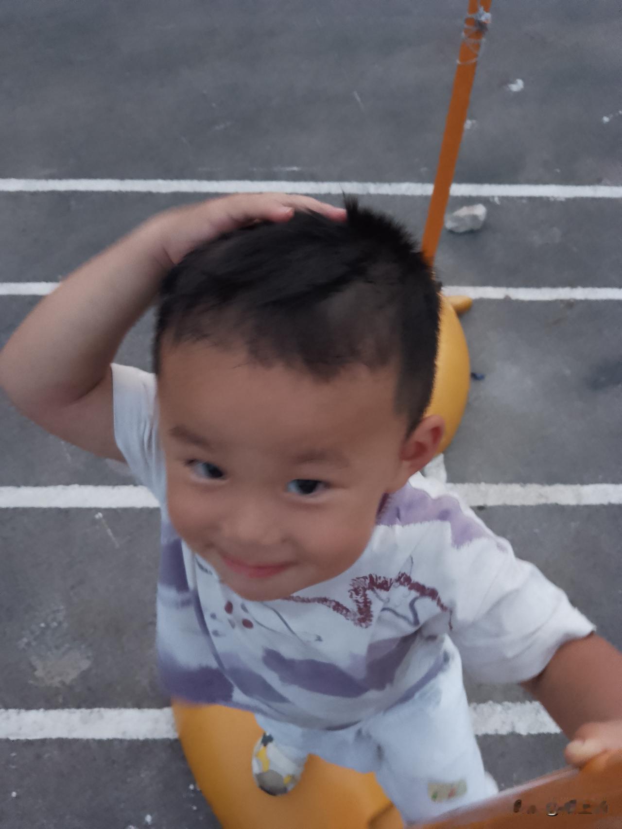 每天犹如落水鸡，湿漉漉汗兮兮，是木子天生怕热，还是其它原因，愿友友们指点迷津！