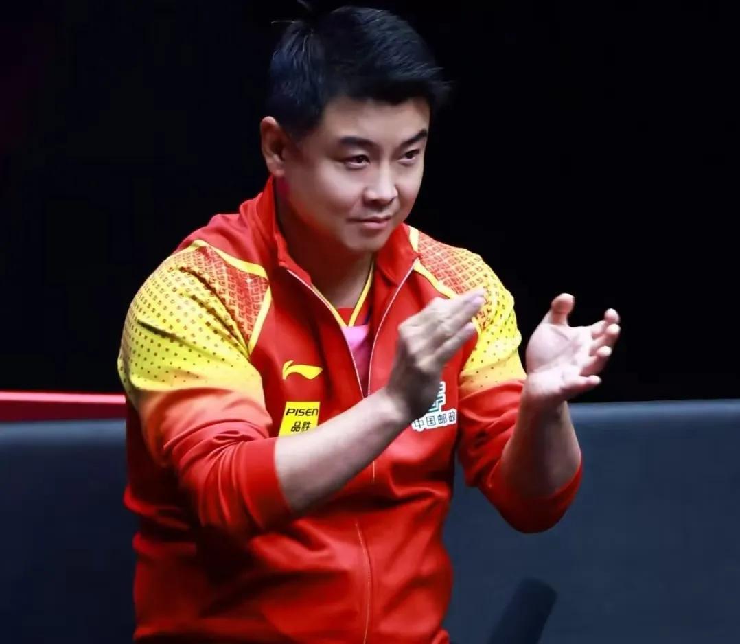 王皓这下可以睡个安稳觉！
王楚钦这下也有救了
这次北京大满贯，
国乒男队彻底支棱