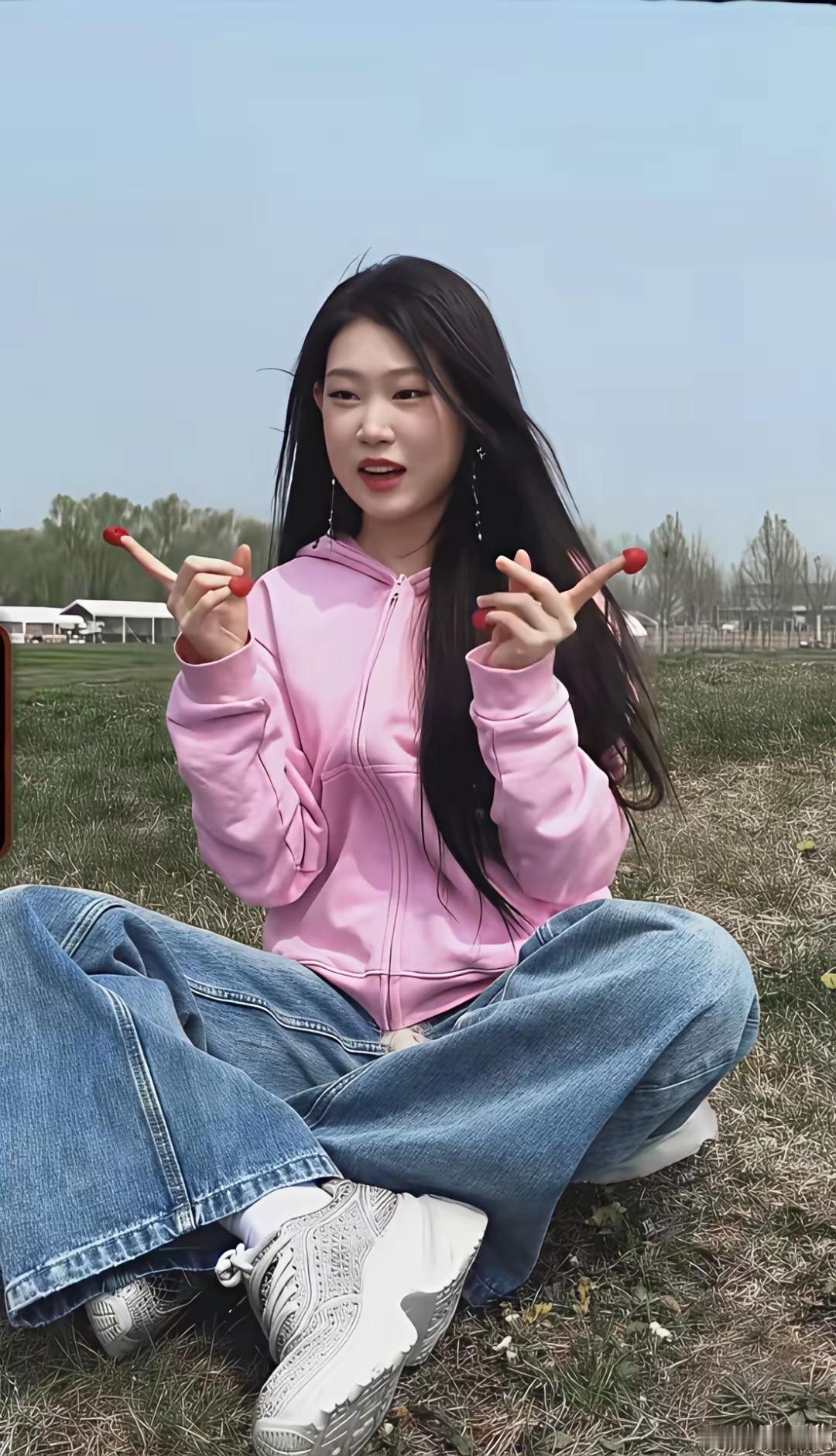沈佳润怎么越来越好看了？是谁说她丑的，这不是挺清秀耐看的嘛