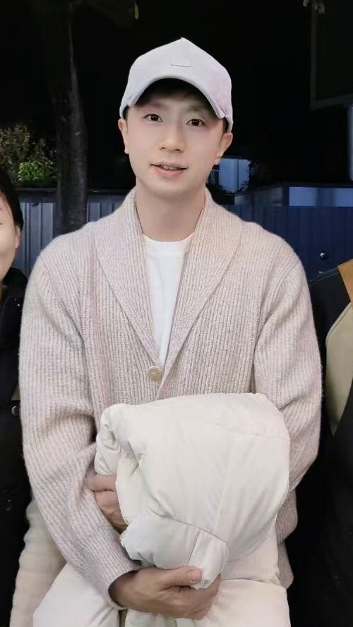 你的温柔像羽毛 🥺 