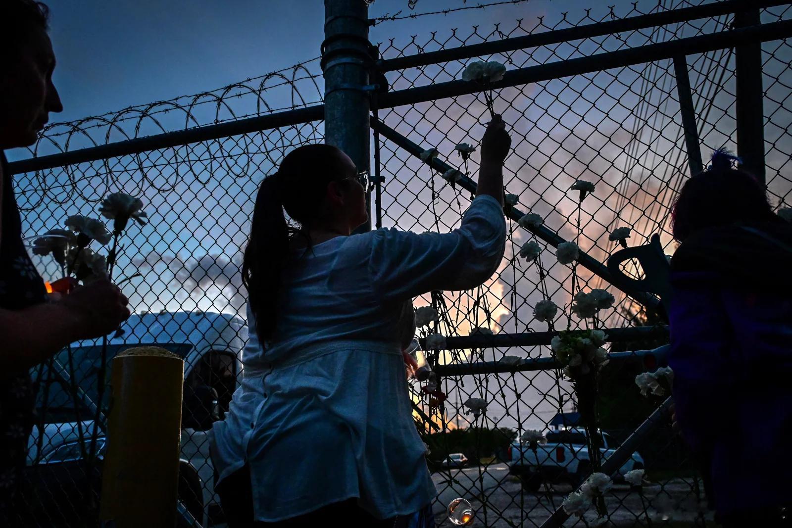 【对美国移民拘留条件的担忧：“我们听到的是‘挨饿’这个词”】（NPR）这条发给 