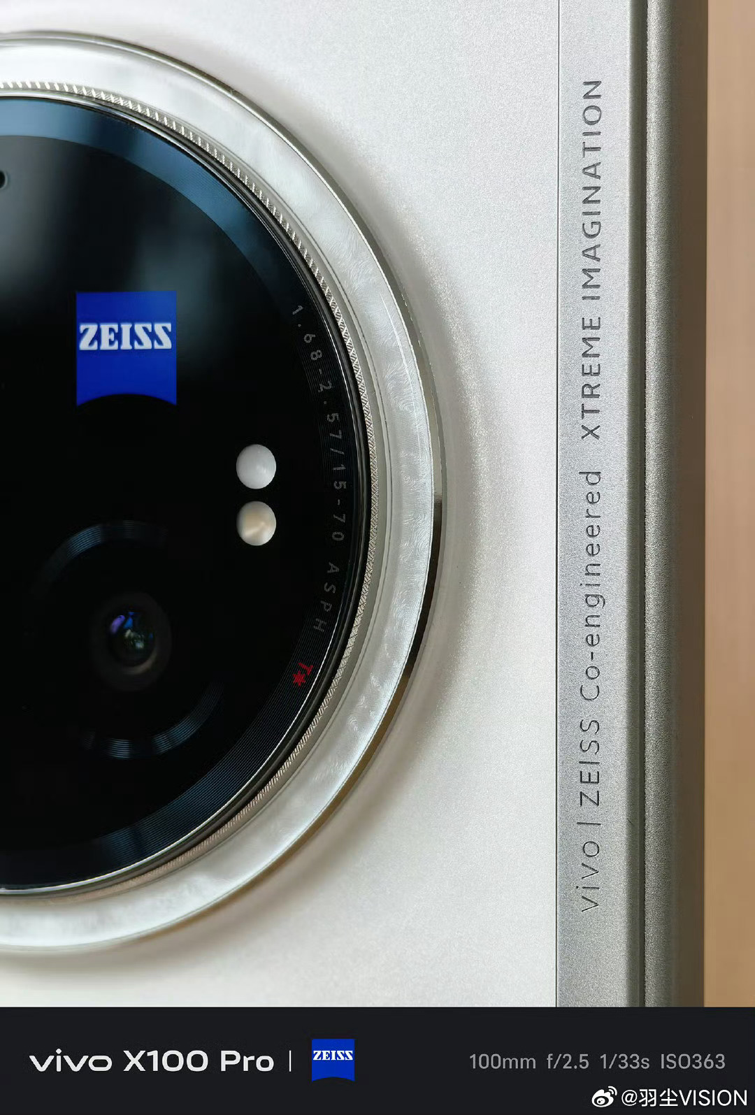 #曝某手机厂商暂停大折叠产品线#从大折叠诞生到现在也用了几年了，从早期很重很厚到