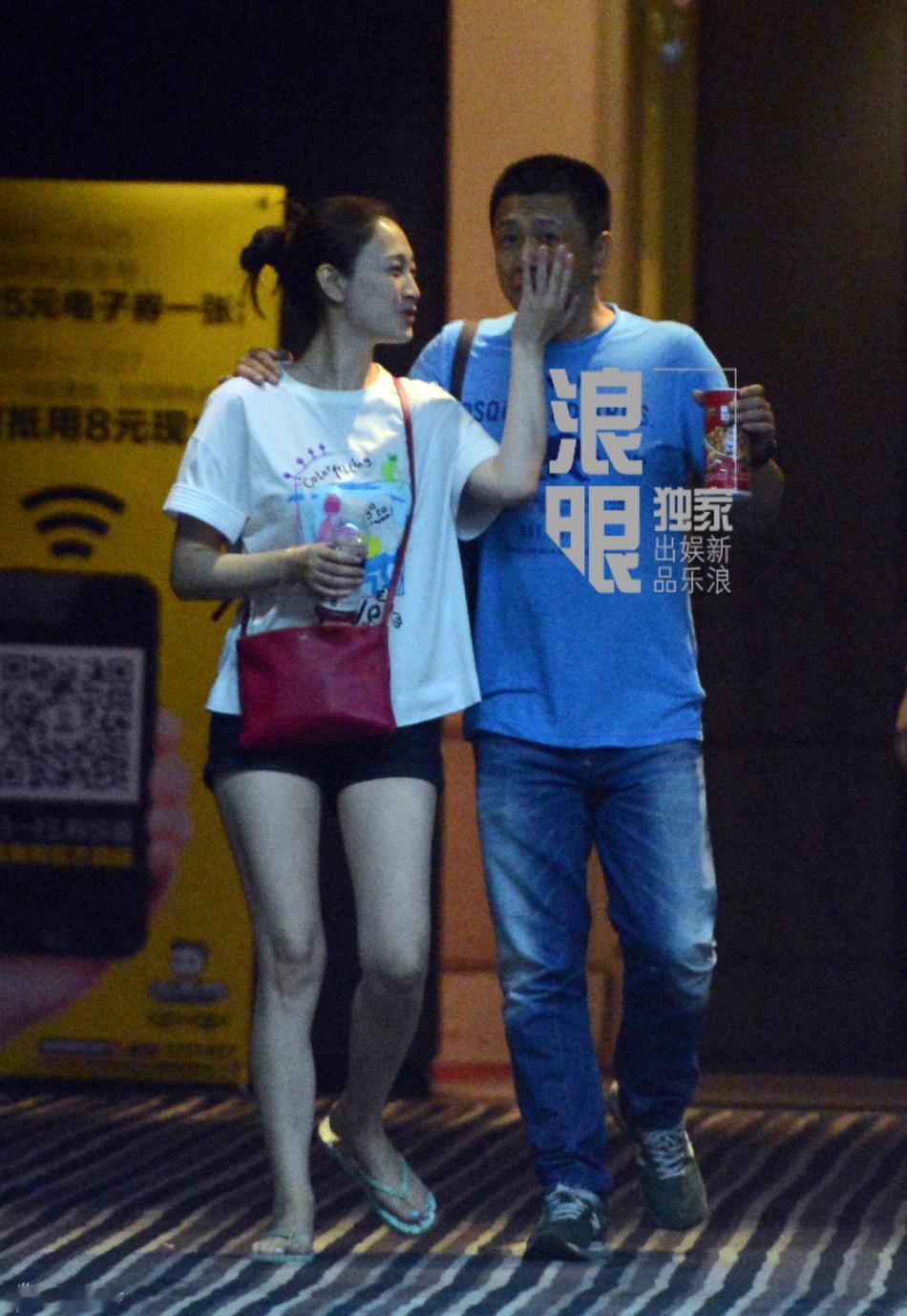 嘻嘻嘻，又磕到了真夫妻以及冉就是素颜的神14年的新闻了，后面再也搜不到抽🚬消息
