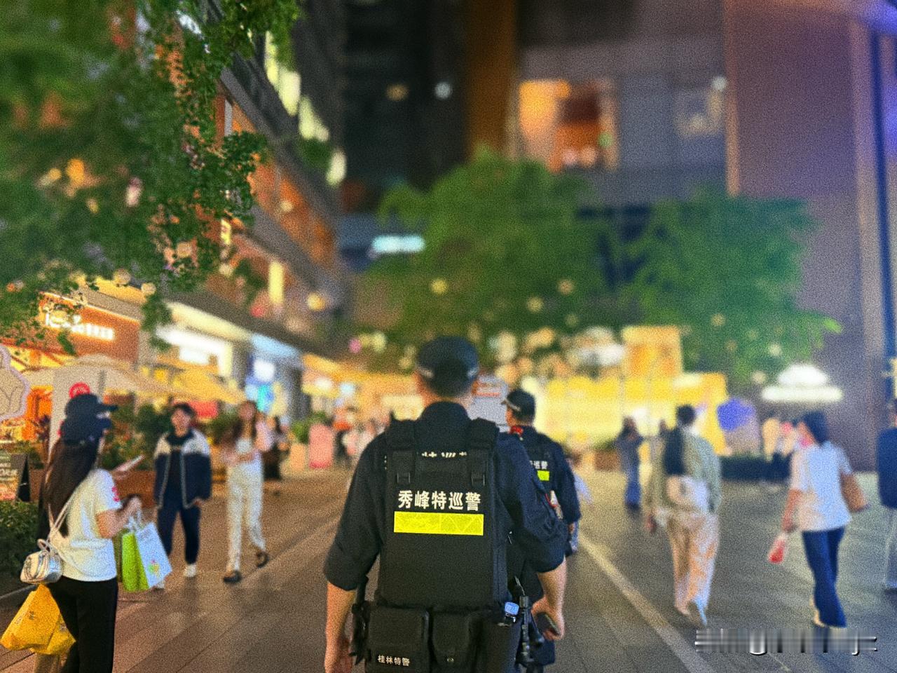 那件让人头疼的事在今天也算是完成了85%，余下的15%可以分为两部分，5%为文字