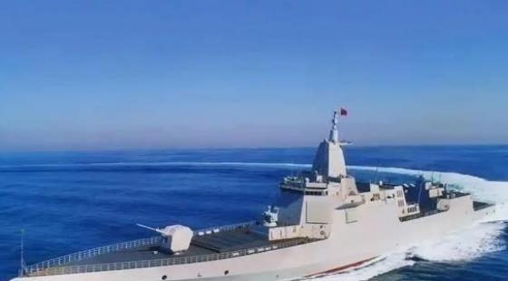俄专家点出中国武器最大软肋：参数猛如虎，却没挨过真枪实弹。
东风-17能轻松刺穿