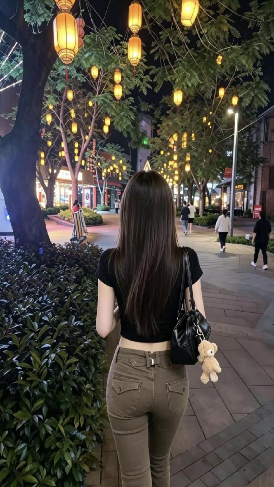 如果信仰有颜色，那一定是赤诚热烈的中国红！
如果梦想有方向，那一定是奔赴山海的复