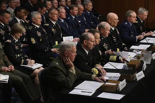 解读：美军全球将领急聚华府

最近，老美战争部长赫格赛斯，突然召集外派全球的美军