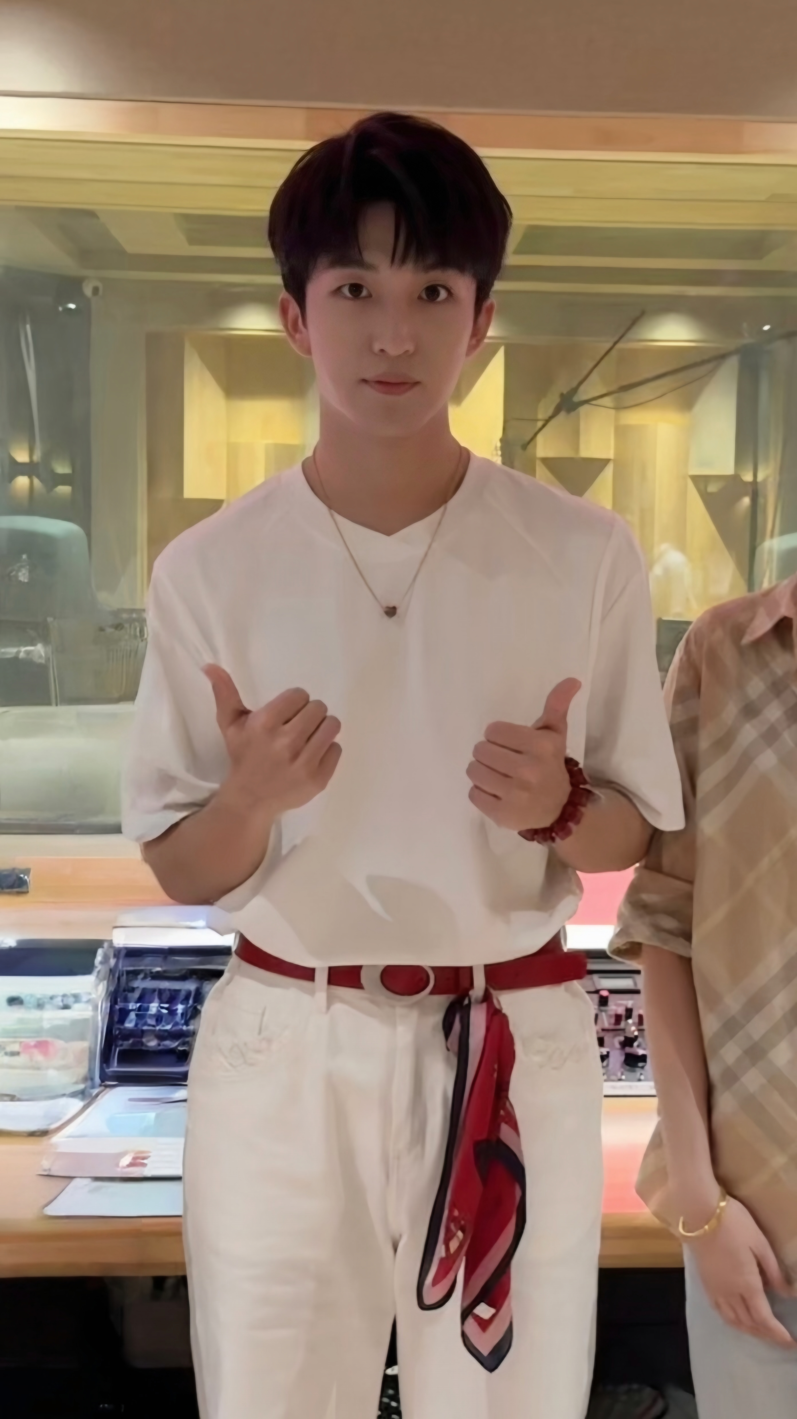 黄子弘凡 好萌好乖的小朋友啊！！• 黄子弘凡 • 黄子弘凡实力歌手