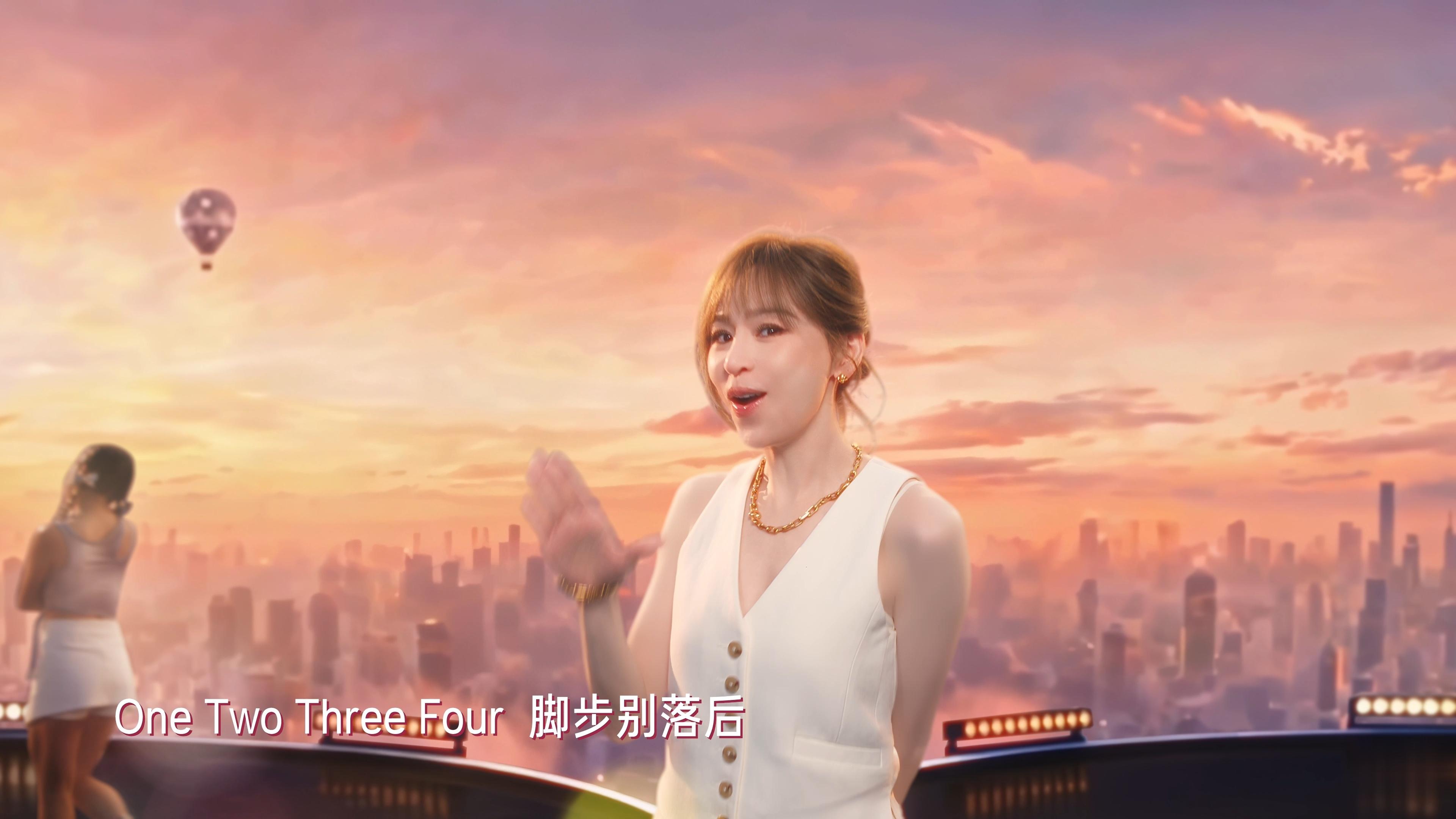 dadada的前奏就是青春开关！王心凌新担曲直接把我拉回那个夏天，旋律太上头了根