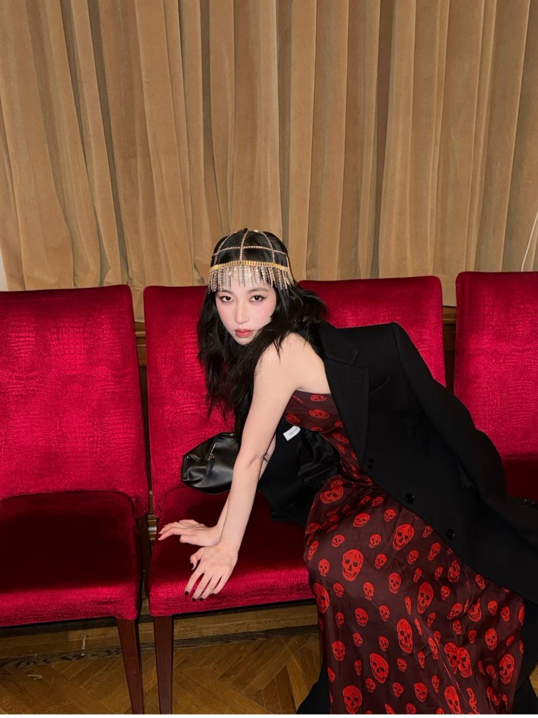 周雨彤，波西米亚公主。