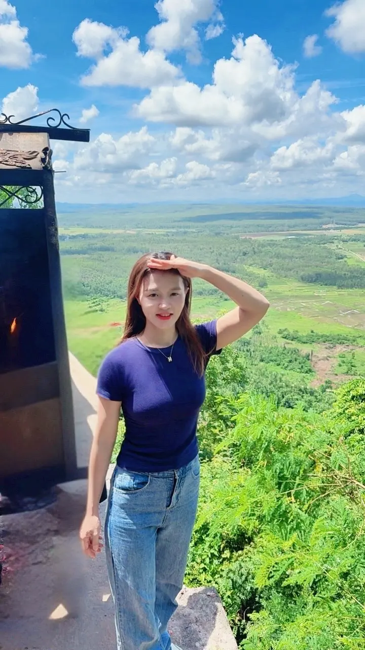 心诚则灵 有求必应 我们都平安健康就好 发财是锦上添花