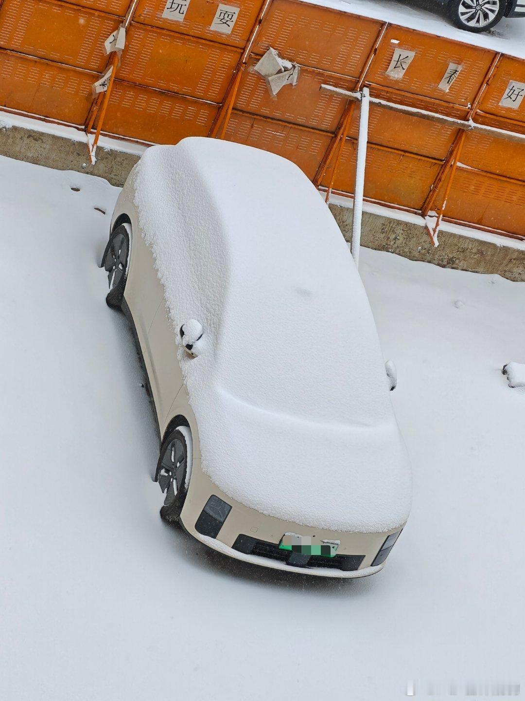 俯视大雪封印的理想i6 美吗？ 