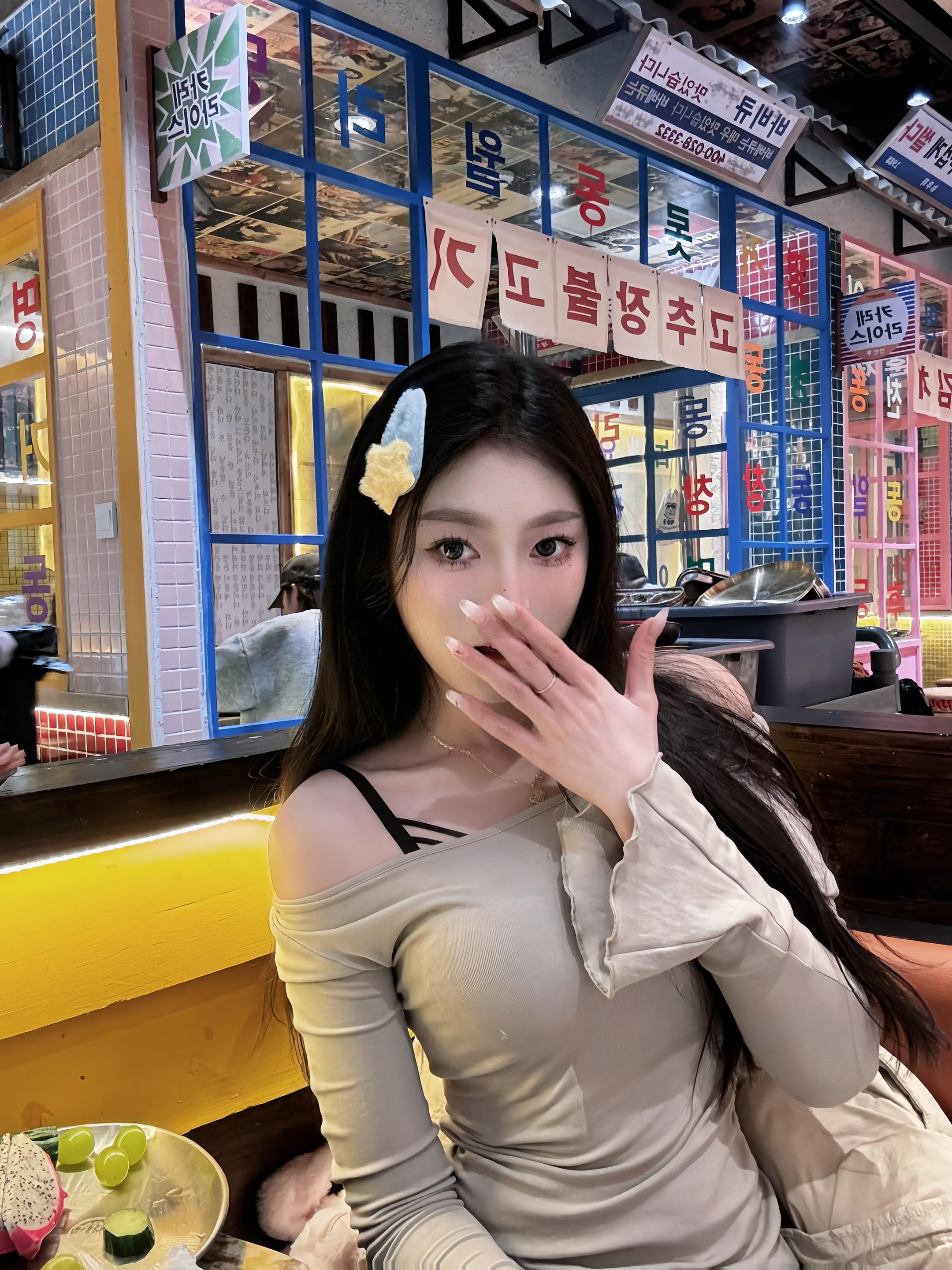 围着我转就行了，你哪有那么多自己的事情要做