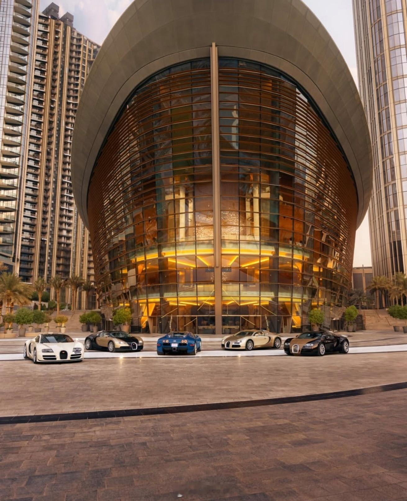 跑车大v聊车汽车美图 大家更喜欢布加迪Veyron还是Chiron呢？ 