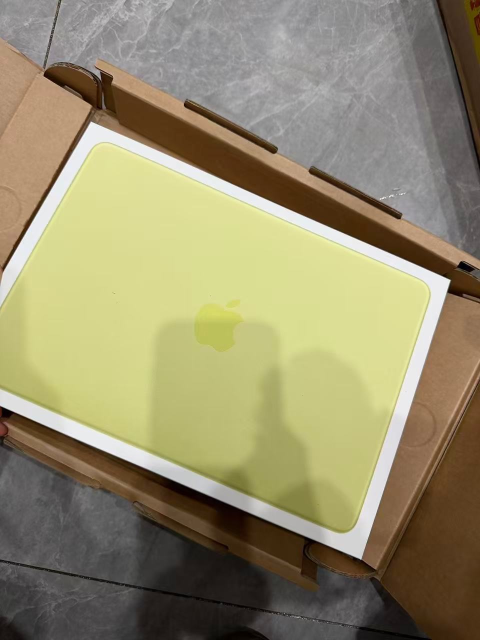 说个事儿你们别嘲笑我买了个 MacBook Neo 首发是 3 月 11 日，我