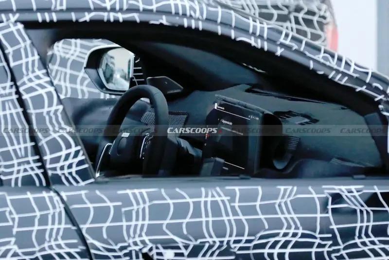 新世代宝马3系内饰谍照曝光，一直力推的全新数字化座舱上车，就宝马iX3的那一套，