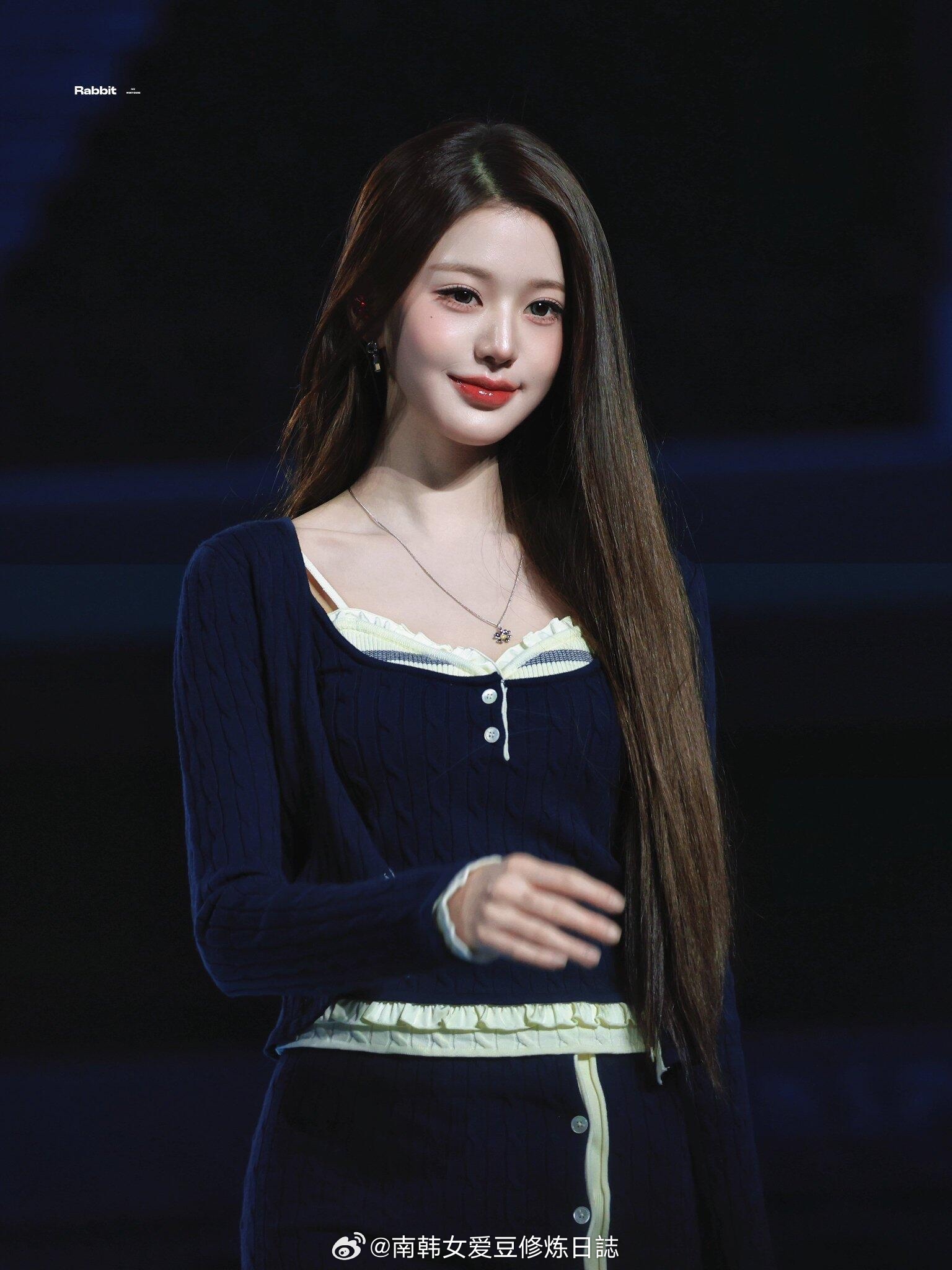 【260321】   首尔Fancon彩排 张元英饭拍©️logo 