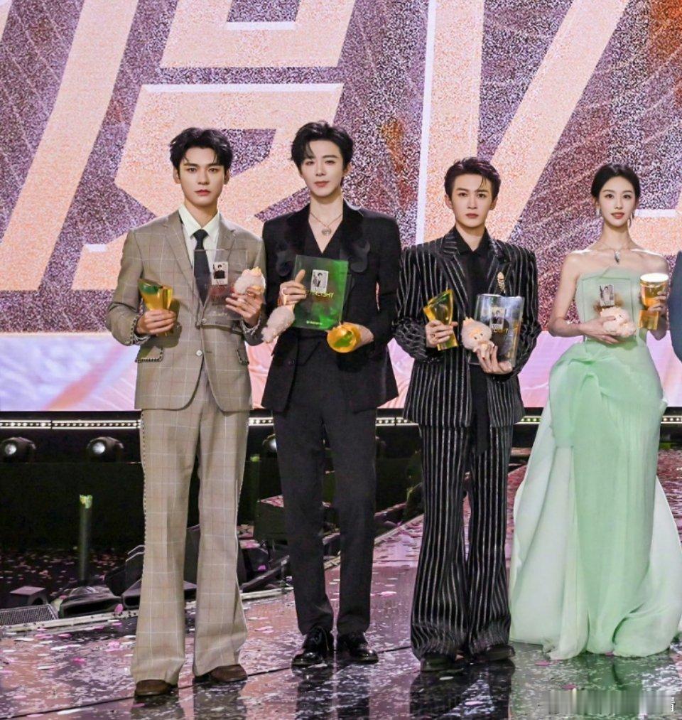 刘宇宁36岁状态 和檀健次都36岁了 