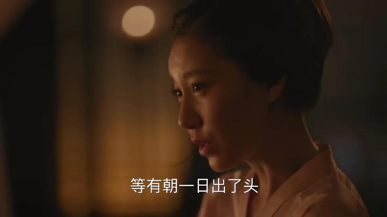 很多观众觉得盛纮打死林噙霜太狠了，其实不止他狠，林噙霜一样狠，剧中一个细节让我发