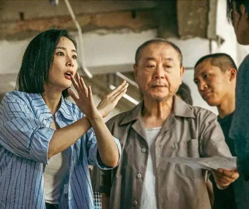 “夺刀可以，反杀就是故意伤害？”河北的一个小镇上，李国强，他为救被歹徒绑架的女儿