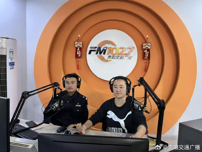【#C1驾照扣分不再自动清零系谣言#】#临牌申领次数不再限制系谣言#  今天，贵