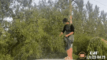 怪不得很多美女喜欢穿裙子，原来好处这么多。