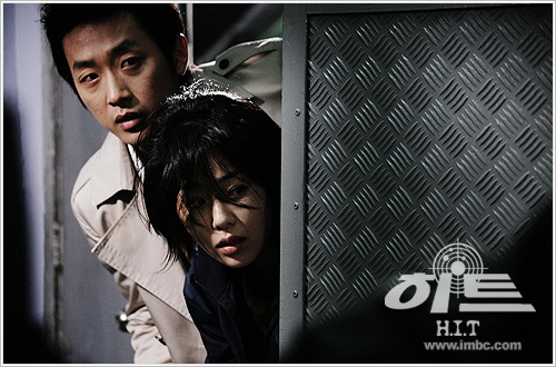 韩剧回顾 H.I.T 首播19周年主演 : 高贤廷、河正宇、金正民、尹智敏200