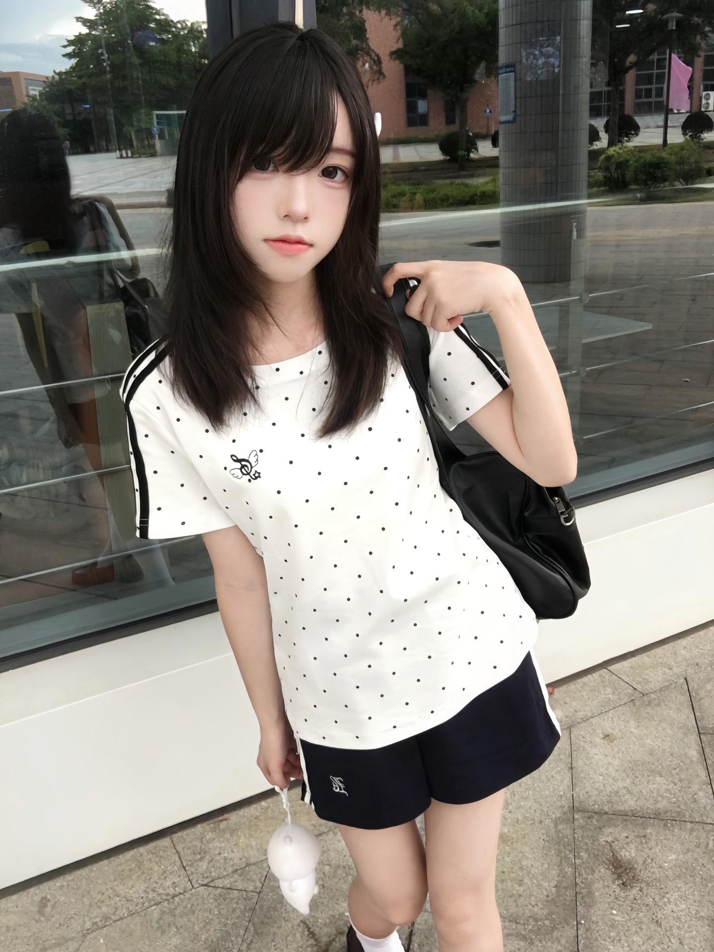 我的心向你倾斜了你可以接住吗。
