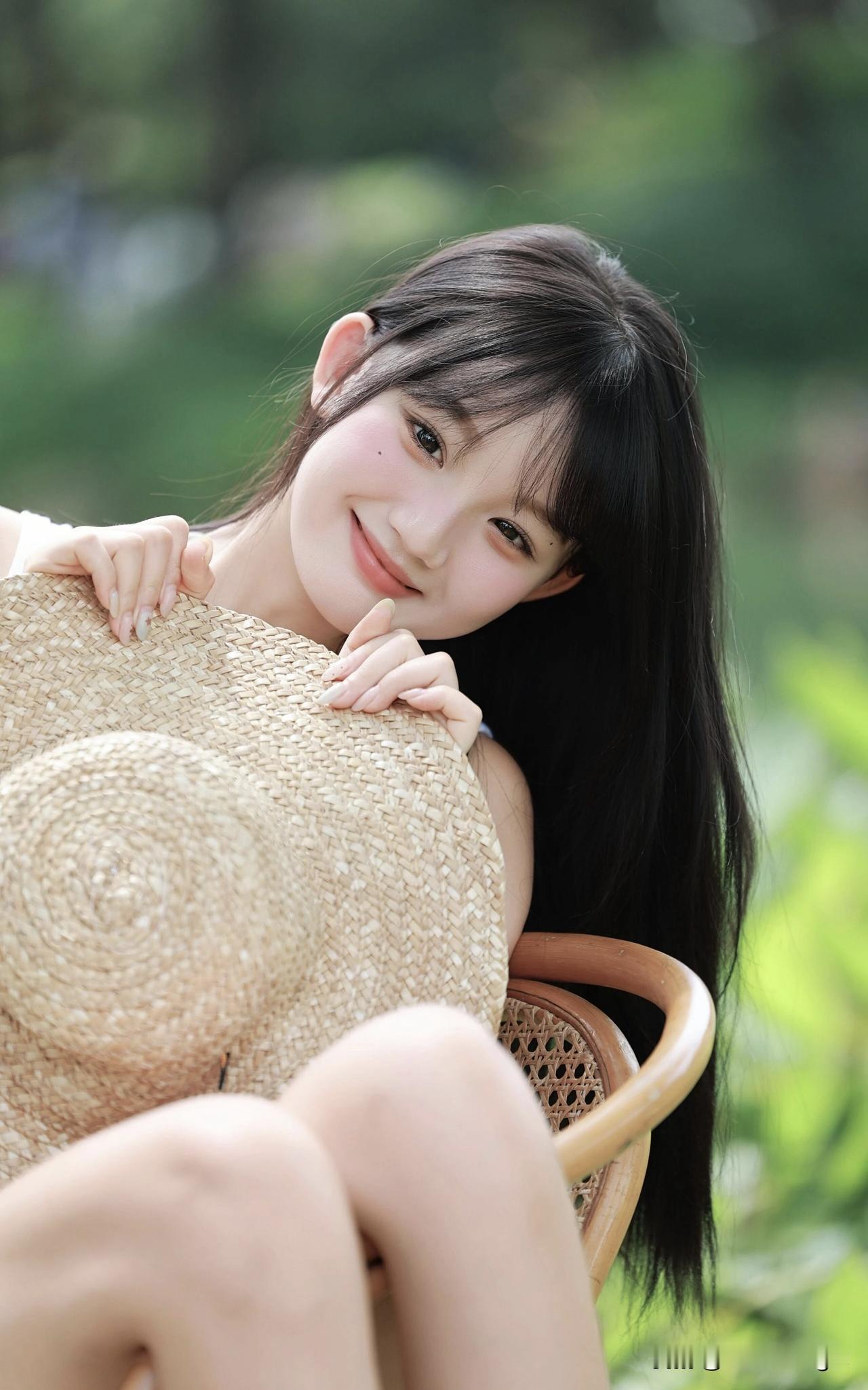 NBA里总有着温暖灵魂相遇的故事。就像德里克 - 罗斯，这朵风城玫瑰的经历让人动