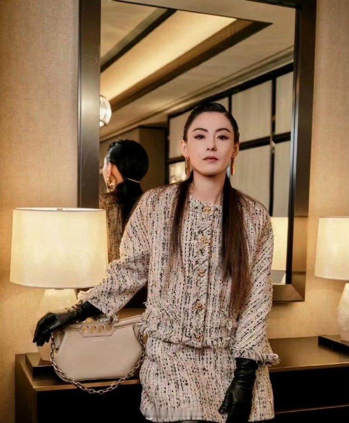 张柏芝人到中年还能这么漂亮 ​​​