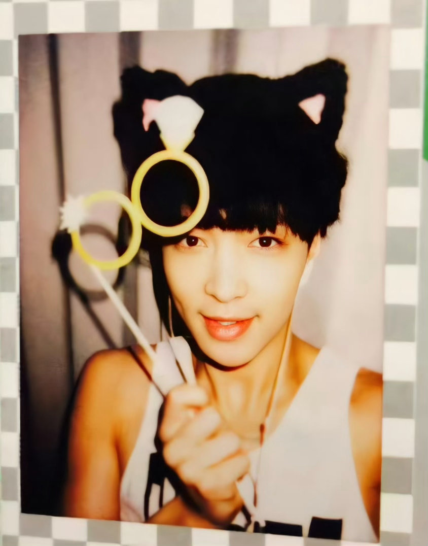 张艺兴出道十四周年 好可爱的宝宝原创音乐制作人张艺兴mpop创始人张艺兴