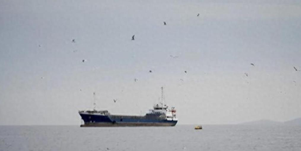 打了一个多月，伊朗人才猛然惊醒，真正的死敌，根本不在华盛顿，也不在特拉维夫！而在