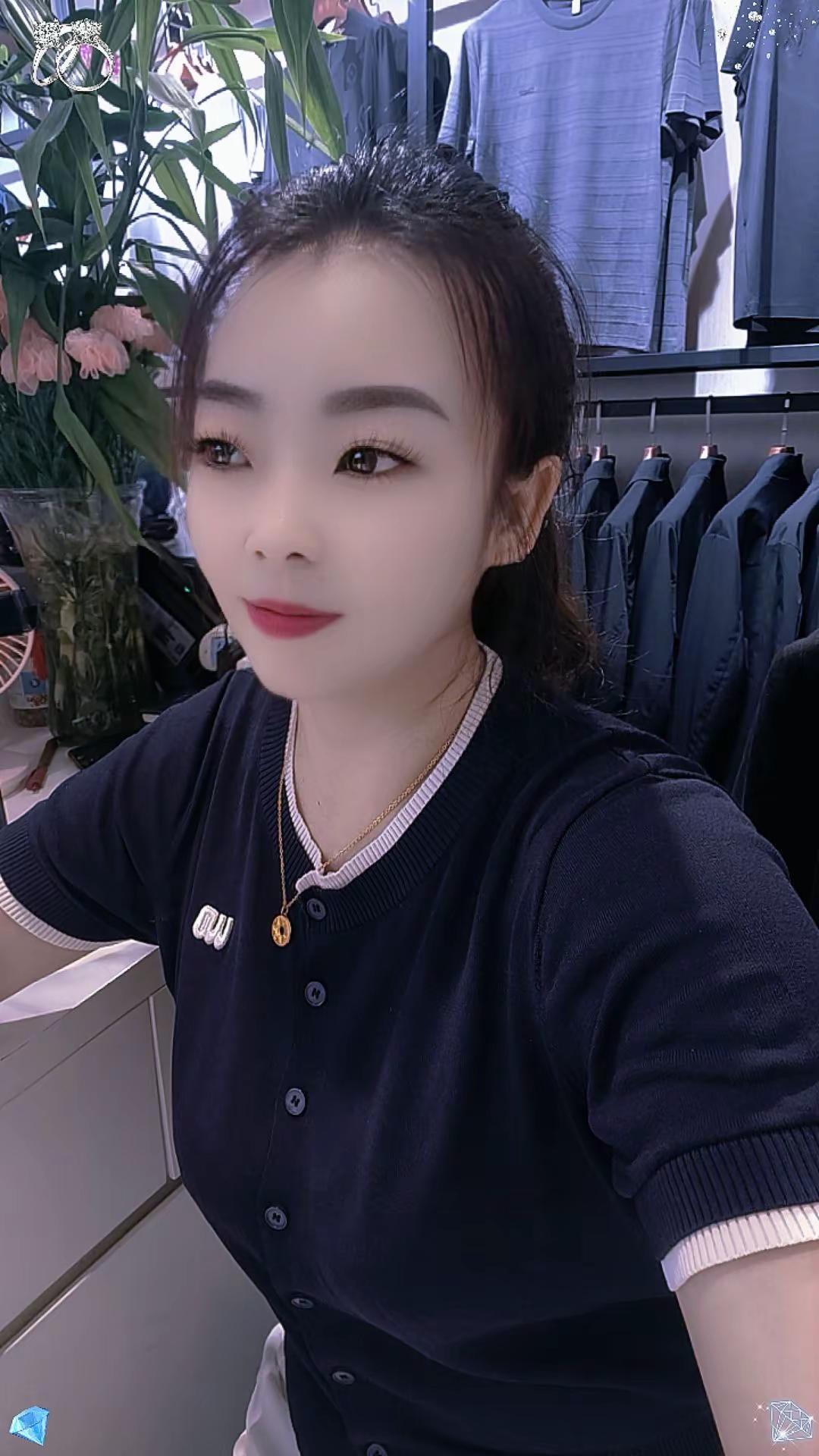 守店日常生活，日复一日，月复一月，年复一年，同行的朋友给一句加油吧