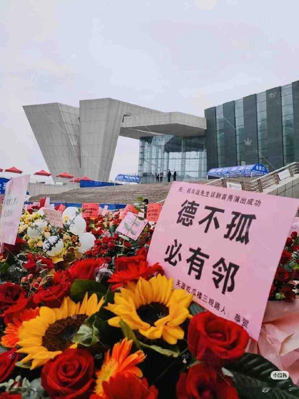 天涯社区，终于要在6月1日回归了。
不知道为什么，思绪一下回到了那年，想起了那句