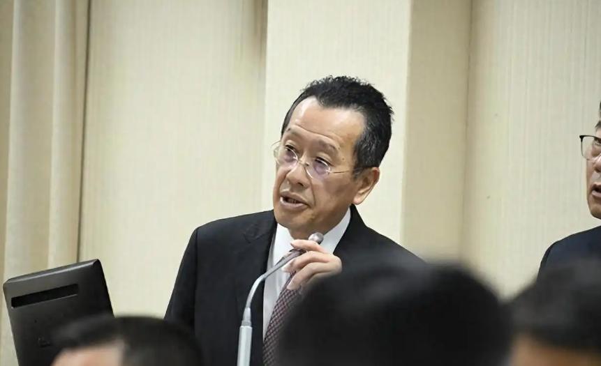 台湾又有小动作。台 “防长” 顾立雄发表声明，美国战争部要派政策次长室和国防分析