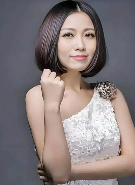 姚贝娜的主刀医生曹迎明，直到今天都说：她本可以活下来。接诊医生曹迎明查看影像后当