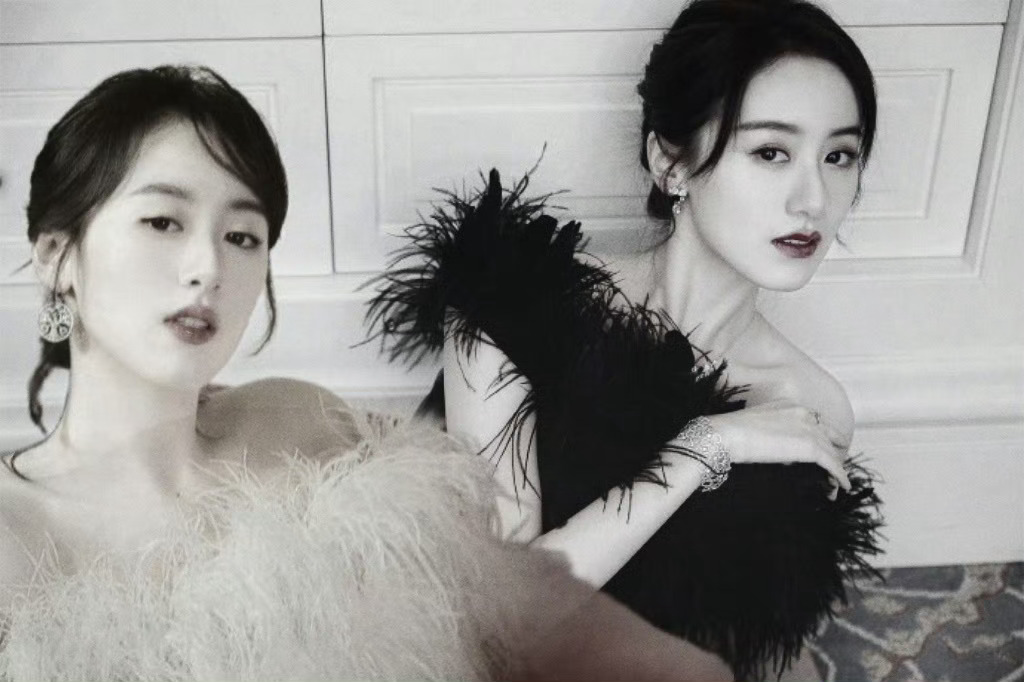 袁冰妍 白黑天使