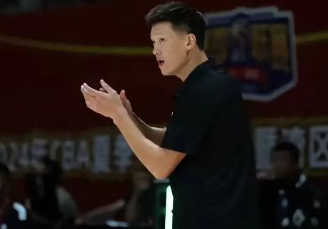 北京时间8月17日，CBA夏季联赛福田站第二日的赛程如下：


第一场16：00