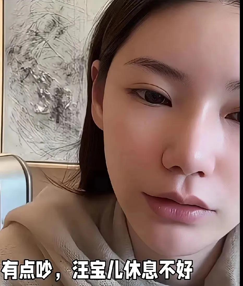 马筱梅已经着手准备搬家了，不过却不是搬到张兰别墅，而是汪小菲的别墅！

原来，汪