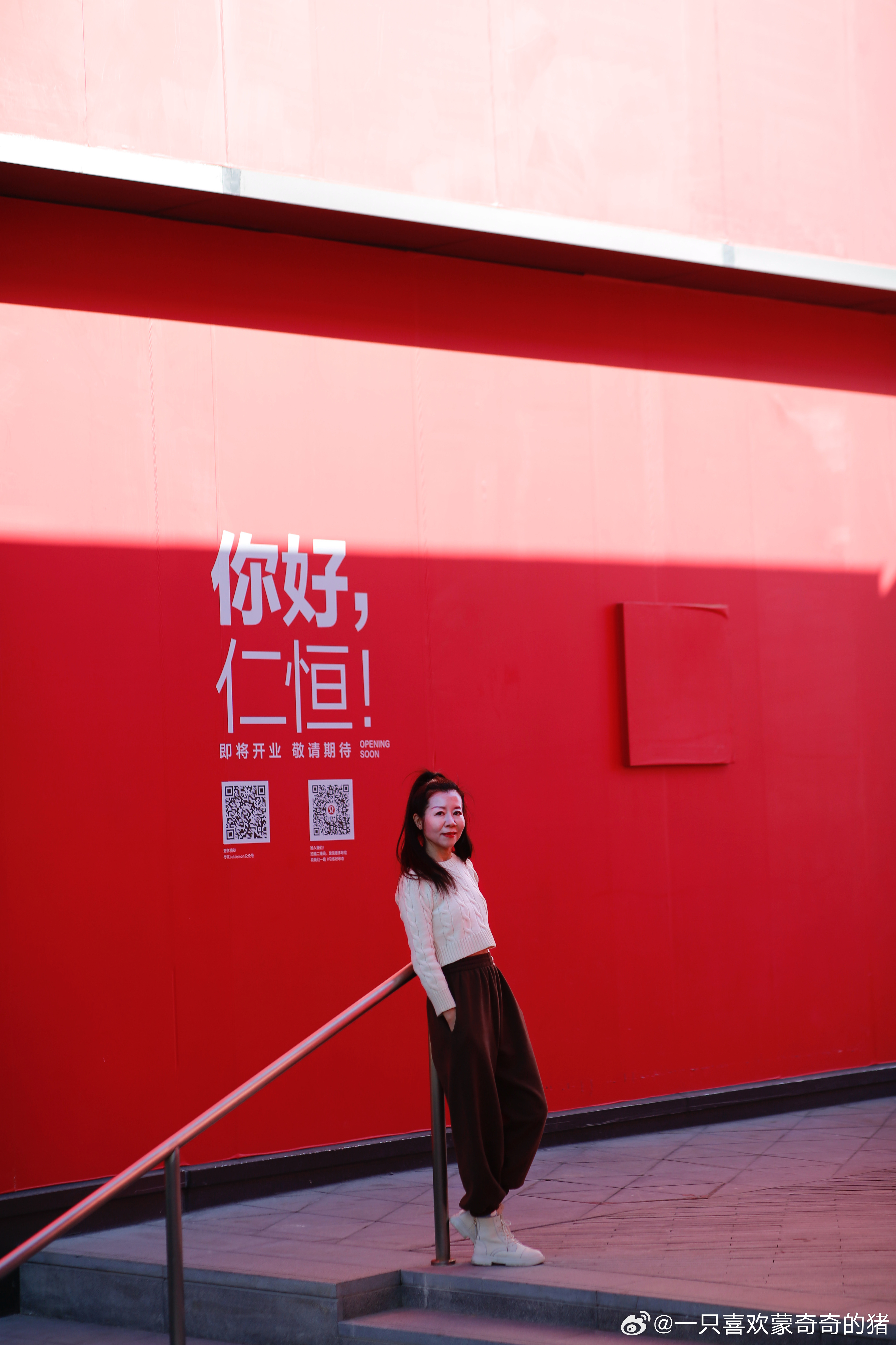 #网红地#打卡之#仁恒仓街#仁恒仓街号称苏州太古里城墙护城河与高端商业体混搭是传